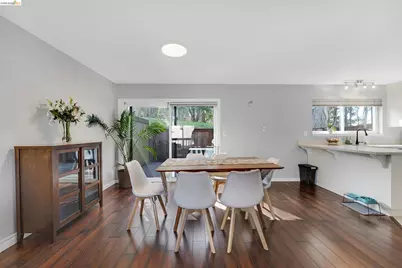 407 Vista Heights Rd, El Cerrito, CA 94530 - Photo 9