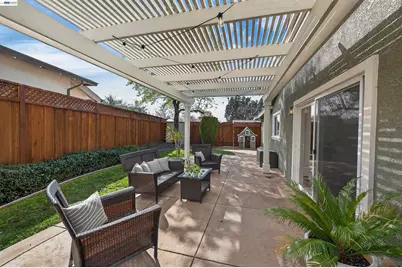 732 Hazel St, Livermore, CA 94550 - Photo 25