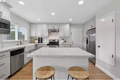 732 Hazel St, Livermore, CA 94550 - Photo 3