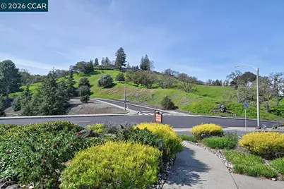 2589 Pine Knoll Dr #5, Walnut Creek, CA 94595 - Photo 41