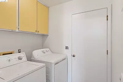 3449 Birchdale Way, Antelope, CA 95843 - Photo 11