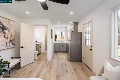 2653 Garden Ave, Concord, CA 94520 - Photo 35