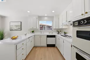 35429 Galen Pl, Fremont, CA 94536 - Photo 17