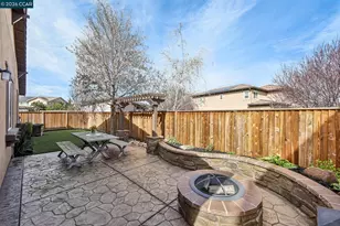 421 Gravino Dr, Mountain House, CA 95391 - Photo 23