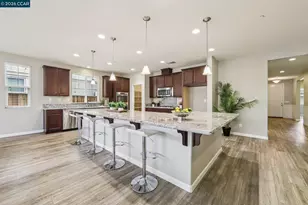 421 Gravino Dr, Mountain House, CA 95391 - Photo 9