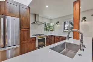 9 Wildwood Rd, Orinda, CA 94563 - Photo 9