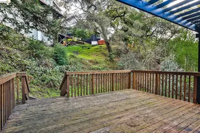 9 Wildwood Road, Orinda, CA 94563 - Photo 35