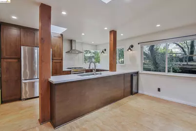 9 Wildwood Road, Orinda, CA 94563 - Photo 5