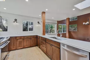 9 Wildwood Rd, Orinda, CA 94563 - Photo 15