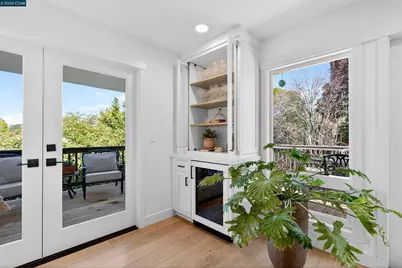 393 Colorados Ct, Lafayette, CA 94549 - Photo 15