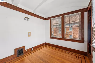 2643 Stuart St, Berkeley, CA 94705 - Photo 17