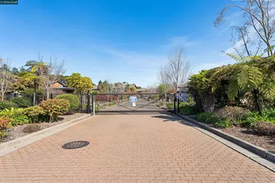 405 Centre Court, Alameda, CA 94502 - Photo 3