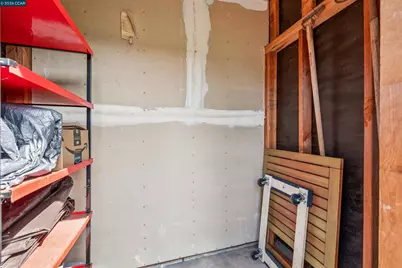 405 Centre Ct, Alameda, CA 94502 - Photo 31