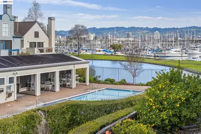 9 Regulus Court, Alameda, CA 94501 - Photo 35