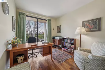 9 Regulus Court, Alameda, CA 94501 - Photo 19