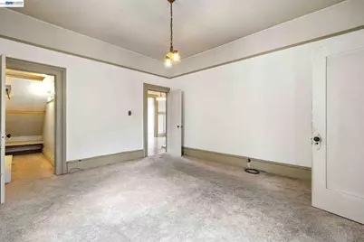 556-558 Alcatraz Ave, Oakland, CA 94609 - Photo 13