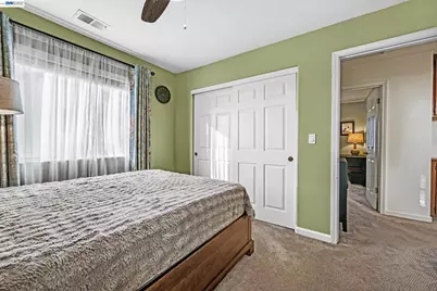 15100 Shining Star Ln, San Leandro, CA 94579 - Photo 21