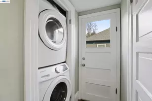 2327 N St, Sacramento, CA 95816 - Photo 19