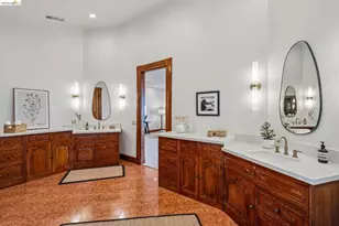 33 Somerset Rd, Oakland, CA 94611 - Photo 37