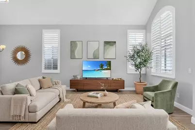 4010 Goleta Pl, Discovery Bay, CA 94505 - Photo 5