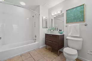 655 12th St, Oakland, CA 94607 - Photo 15