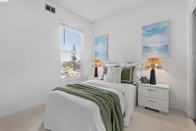 655 12th St #205, Oakland, CA 94607 - Photo 17