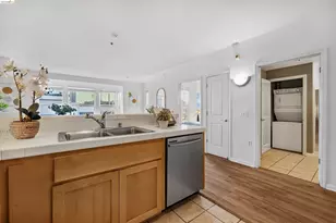 655 12th St, Oakland, CA 94607 - Photo 7