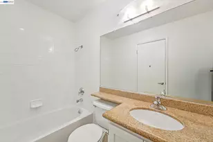 39206 Guardino Dr, Fremont, CA 94538 - Photo 21