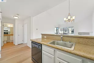 39206 Guardino Dr, Fremont, CA 94538 - Photo 11