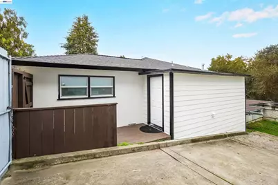 25480 University Ct, Hayward, CA 94542 - Photo 53