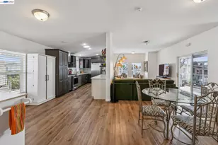 29341 Sandburg Way, Hayward, CA 94544 - Photo 21