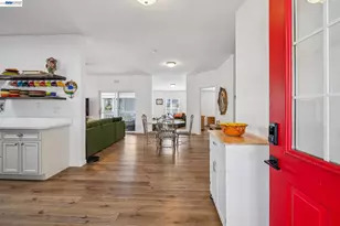 29341 Sandburg Way, Hayward, CA 94544 - Photo 5