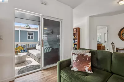 29341 Sandburg Way, Hayward, CA 94544 - Photo 19