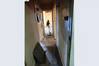 [Address not provided], Oakland, CA 94621 - Photo 3