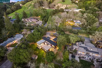 2 Crane Ct, Orinda, CA 94563 - Photo 41