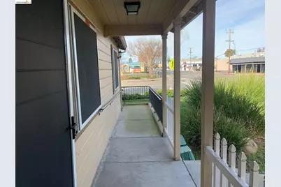 2 Belshaw St, Antioch, CA 94509 - Photo 3