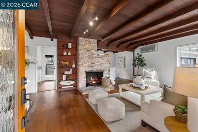 70 Carolyn Ct, Lafayette, CA 94549 - Photo 3