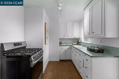 70 Carolyn Ct, Lafayette, CA 94549 - Photo 9