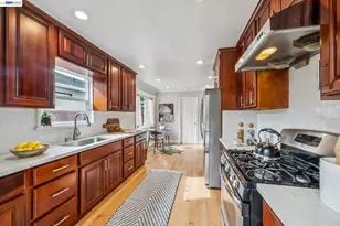 21330 Tyee St, Castro Valley, CA 94546 - Photo 13