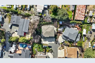 1200 Stonecrest Ln, Concord, CA 94518 - Photo 21