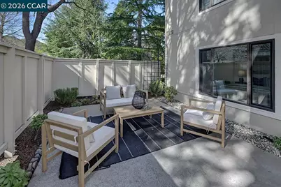 1557 Rockledge Ln #2, Walnut Creek, CA 94595 - Photo 9