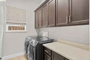 323 Bidwell Ct, Brentwood, CA 94513 - Photo 33