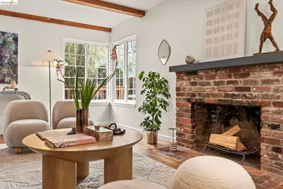 2 Cortez Ct, Oakland, CA 94611 - Photo 3