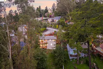 2 Cortez Ct, Oakland, CA 94611 - Photo 49