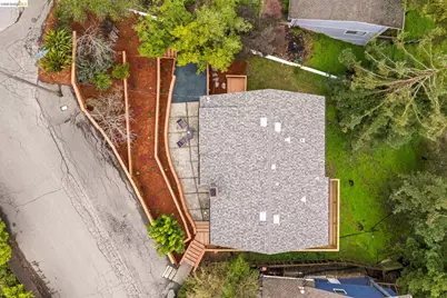 2 Cortez Ct, Oakland, CA 94611 - Photo 43