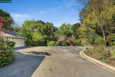 3800 Alhambra Way, Martinez, CA 94553 - Photo 5