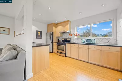 2327 10th Street #4, Berkeley, CA 94710 - Photo 9