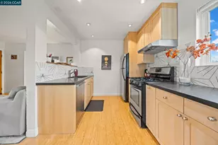 2327 Tenth St, Berkeley, CA 94710 - Photo 11