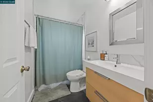 2327 Tenth St, Berkeley, CA 94710 - Photo 23