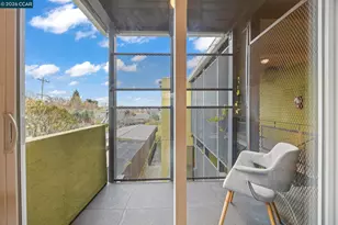 2327 Tenth St, Berkeley, CA 94710 - Photo 13